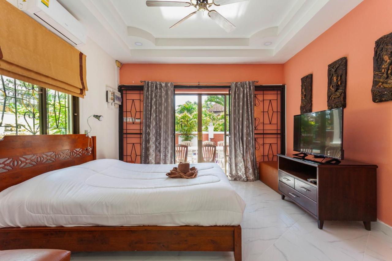 Madee Villa - Pattaya Holiday House Walking Street 6 Bedrooms Exteriör bild