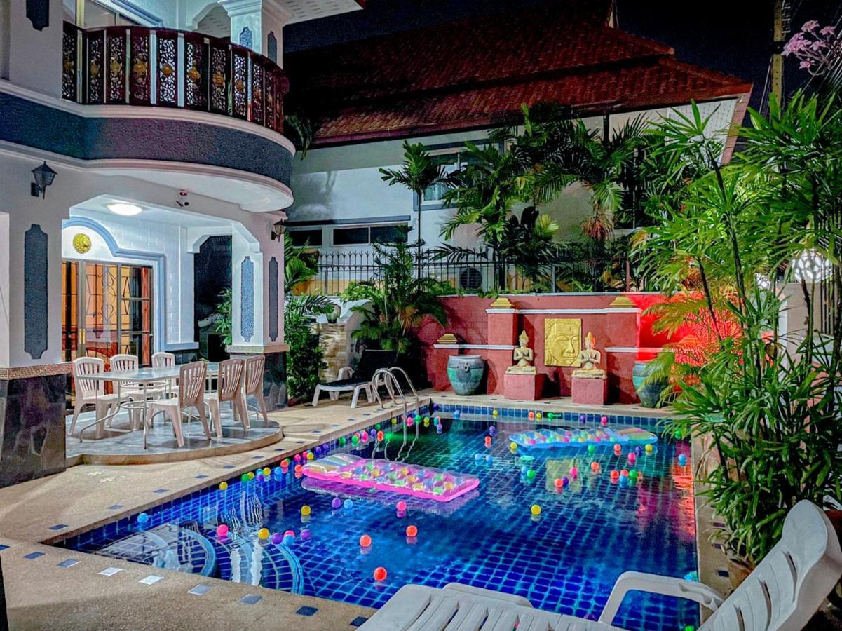 Madee Villa - Pattaya Holiday House Walking Street 6 Bedrooms Exteriör bild